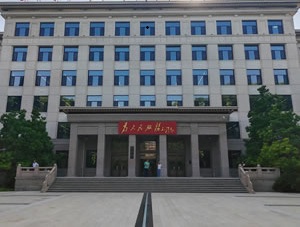 大学家属区使用智能饮水净化设备